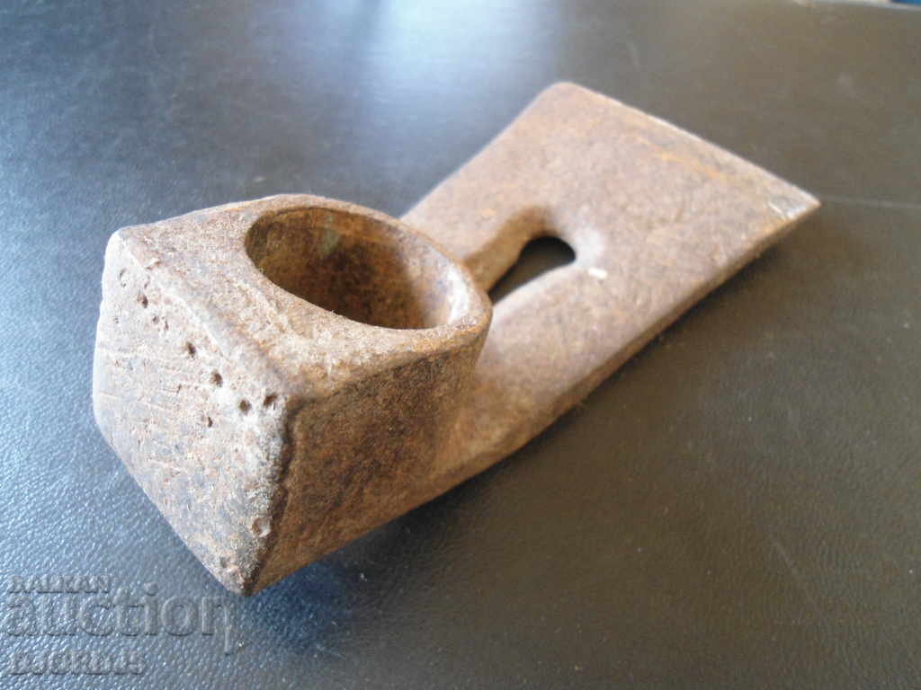 Old Tesla with price 5.00 BGN | € 2.56