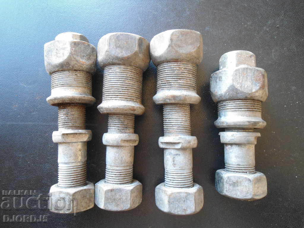 Old screws, nuts, thread - 6