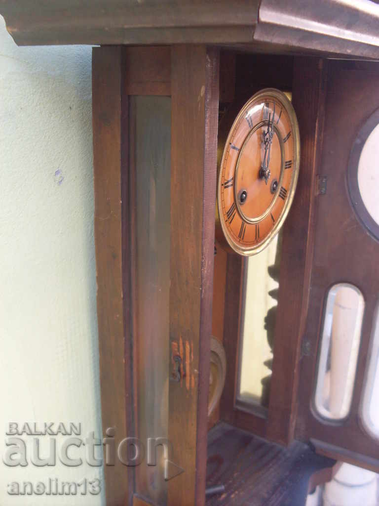 Delivery of STAR WALL JUNGHANS CLOCK