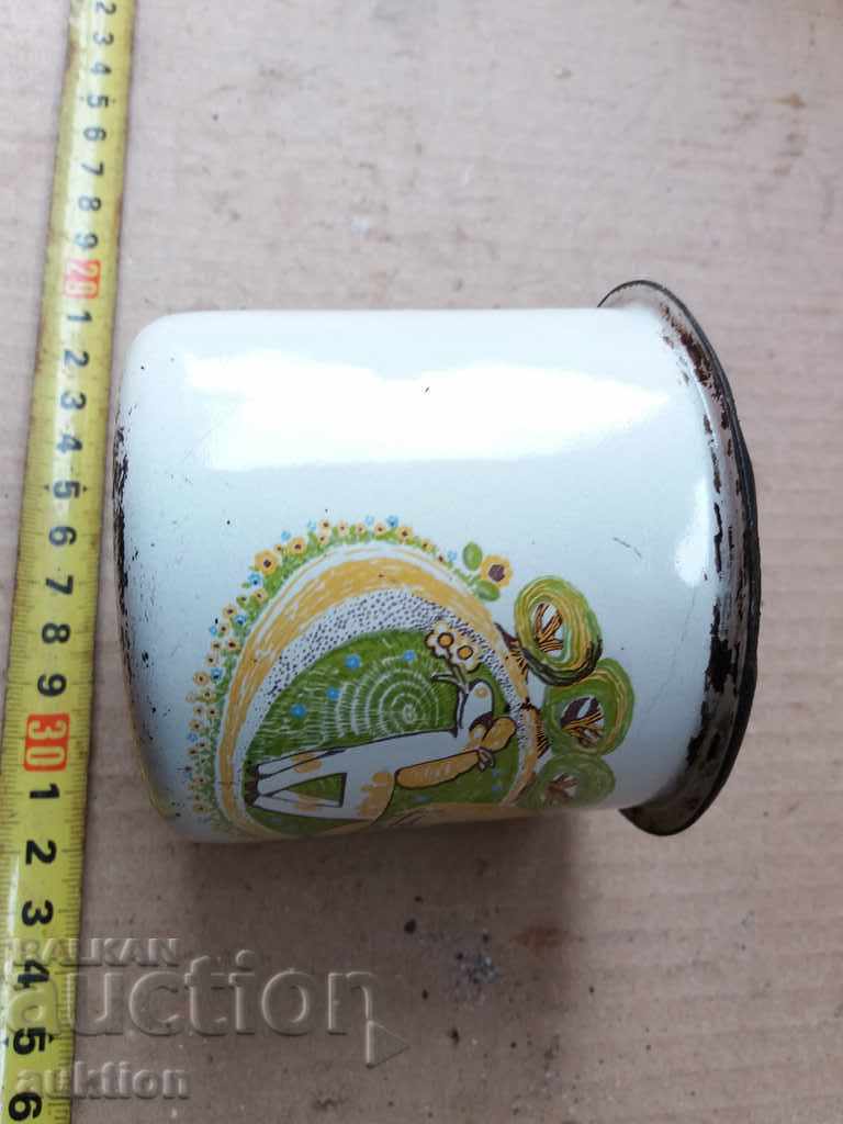 SOC. ENAMELED TEA CUP, COFFEE - 6 SOC. ENAMELED TEA CUP, COFFEE - 6