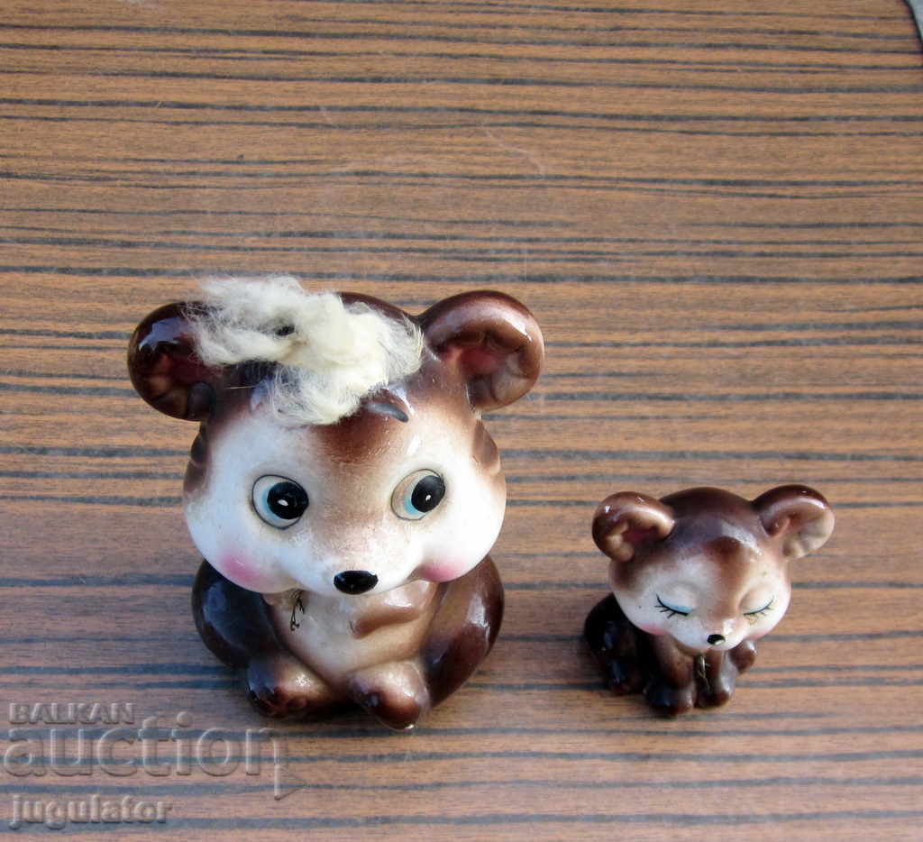 Delivery of bear with teddy bear set of old ceramic porcelain figures Delivery of bear with teddy bear set of old ceramic porcelain figures
