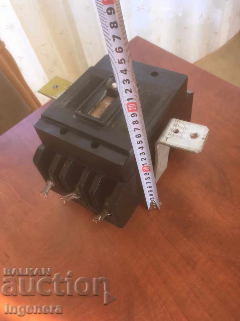 Auction AUTOMATIC SWITCH 250A RIGHT Auction AUTOMATIC SWITCH 250A RIGHT