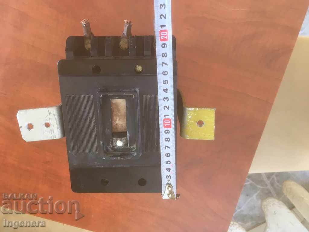 AUTOMATIC SWITCH 250A RIGHT - 5 AUTOMATIC SWITCH 250A RIGHT - 5