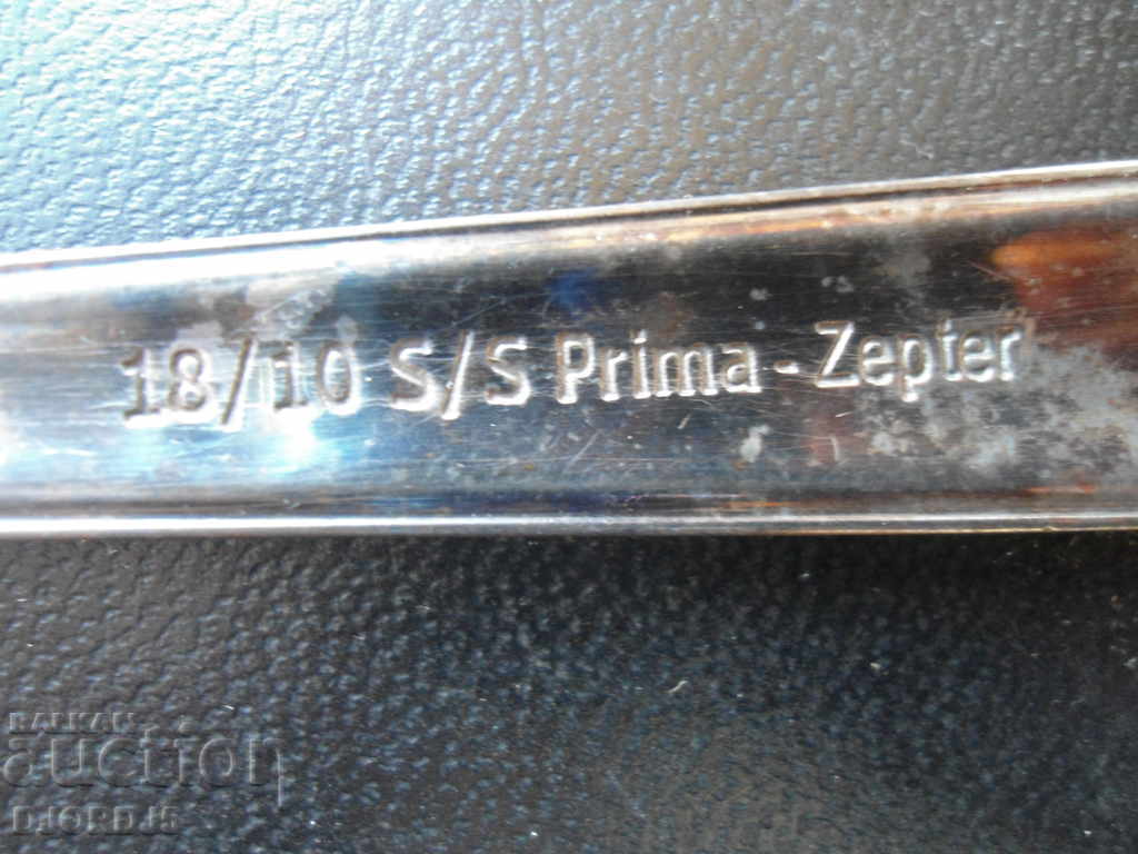 Delivery of Old fork, markings, 18/10 S / S Prima-Zepter Delivery of Old fork, markings, 18/10 S / S Prima-Zepter