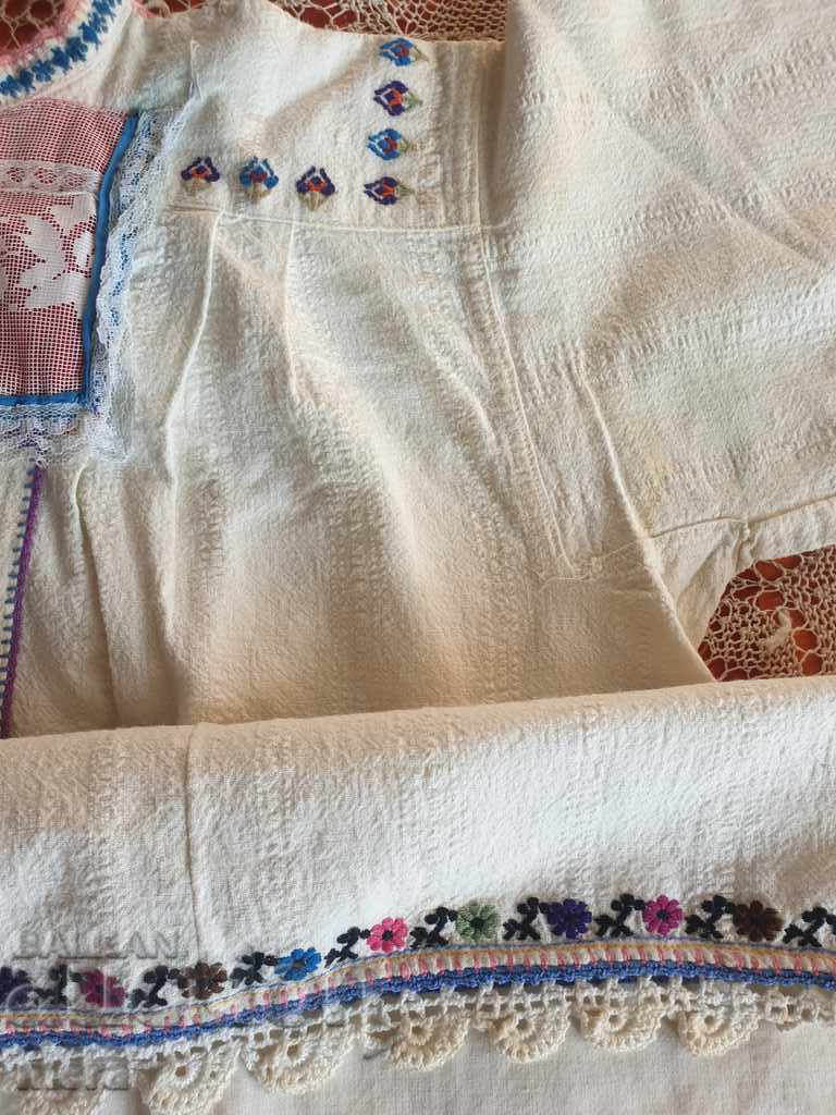 Auction  Authentic costume shirt