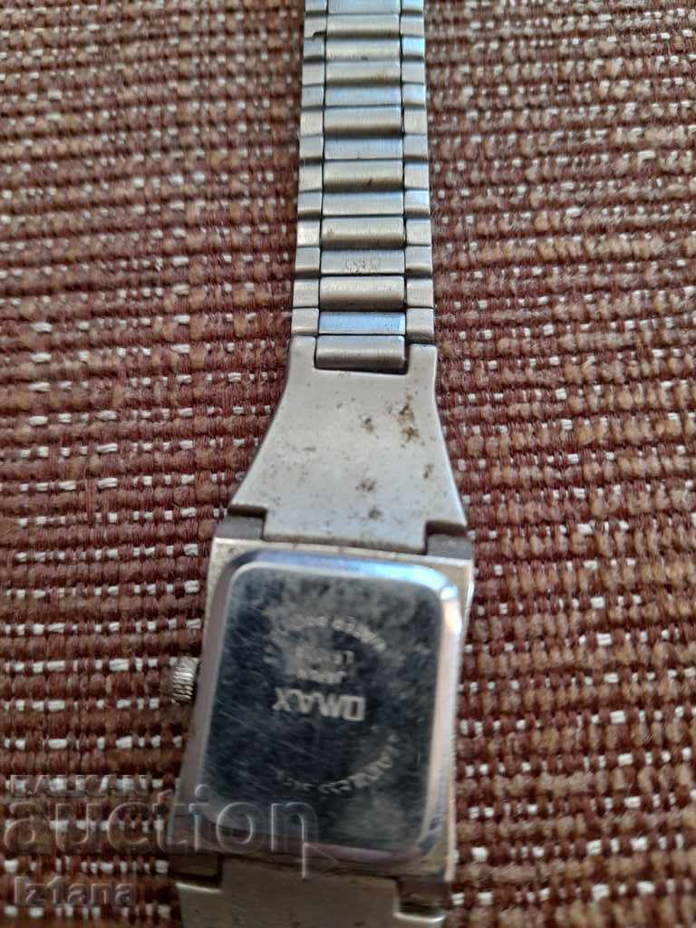 Delivery of Qmax watch