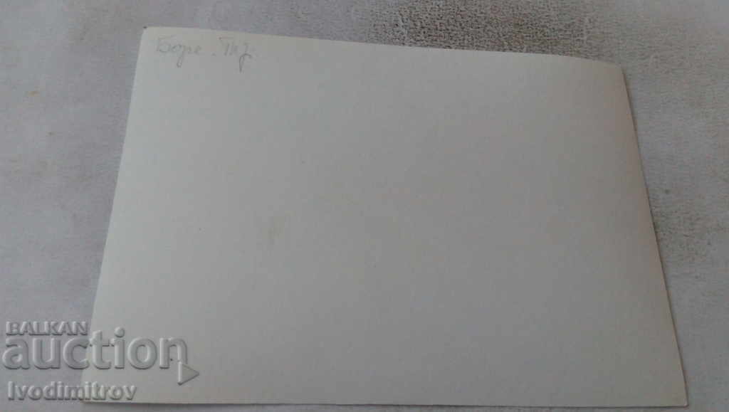 Photo Women and men naked to the waist on top with price 2.65 BGN | € 1.35 Photo Women and men naked to the waist on top with price 2.65 BGN | € 1.35