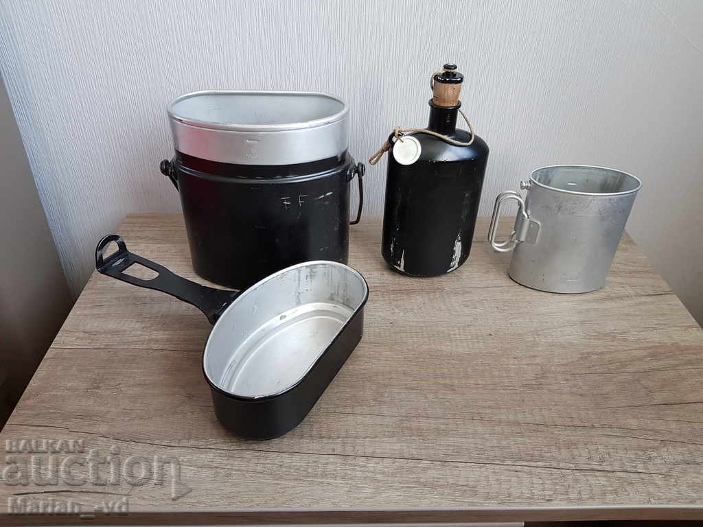 Swiss military jug with a jug and a cup with price 75.00 BGN | € 38.35 Swiss military jug with a jug and a cup with price 75.00 BGN | € 38.35