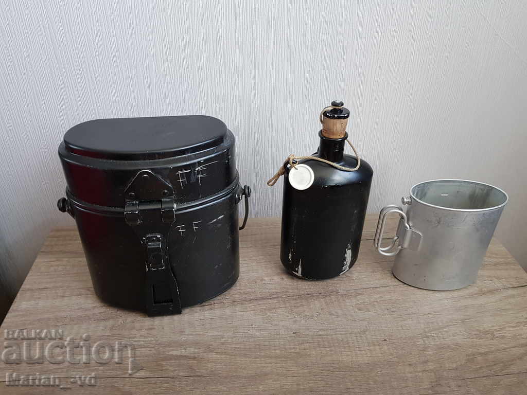 Swiss military jug with a jug and a cup - 5 Swiss military jug with a jug and a cup - 5