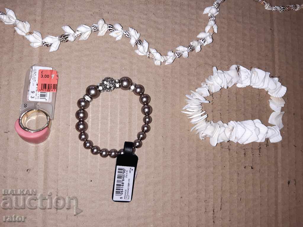 Old jewelry - necklaces, bracelets, ring - 5 Old jewelry - necklaces, bracelets, ring - 5