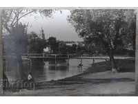 Old postcard photo ?? city ?? bridge church 1930s