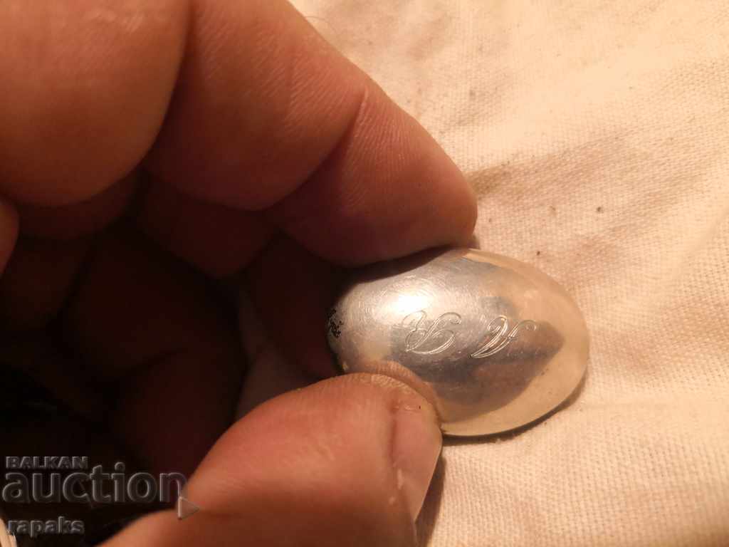 Delivery of A small box for jewelry, snuff, remains Delivery of A small box for jewelry, snuff, remains