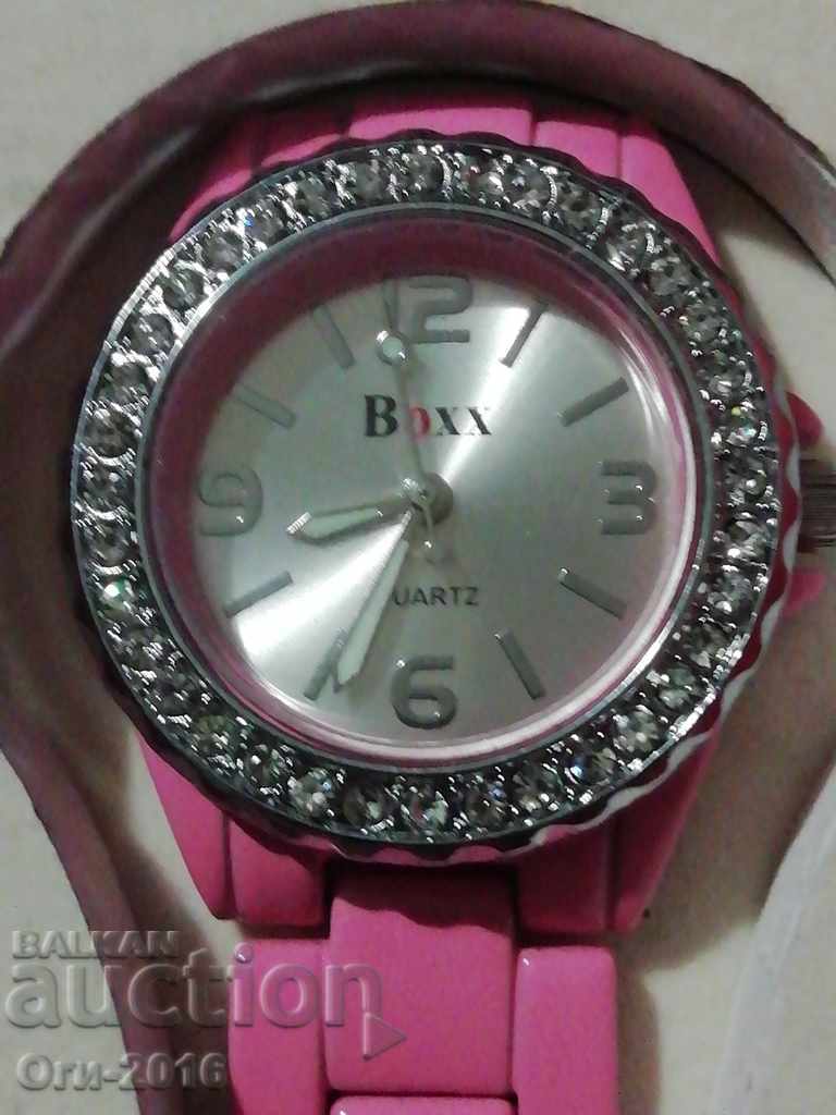 Collectible Watch Brooch BOXX with price 25.00 BGN | € 12.78 Collectible Watch Brooch BOXX with price 25.00 BGN | € 12.78