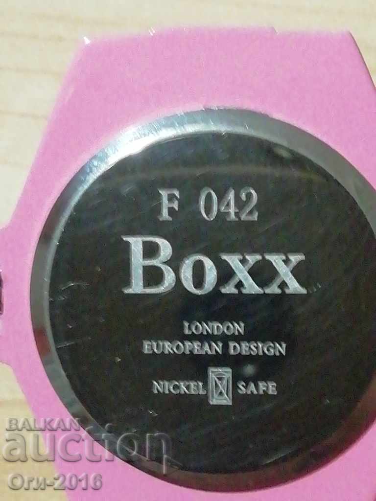 Delivery of Collectible Watch Brooch BOXX Delivery of Collectible Watch Brooch BOXX