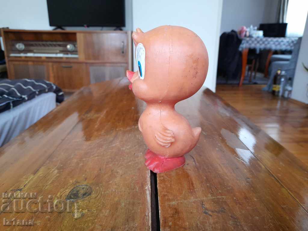 Old toy chicken with price 9.00 BGN | € 4.60 Old toy chicken with price 9.00 BGN | € 4.60
