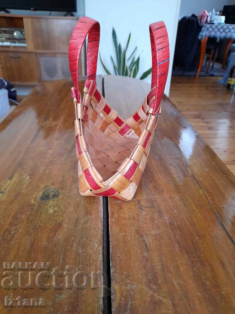 Delivery of Old basket, basket Delivery of Old basket, basket