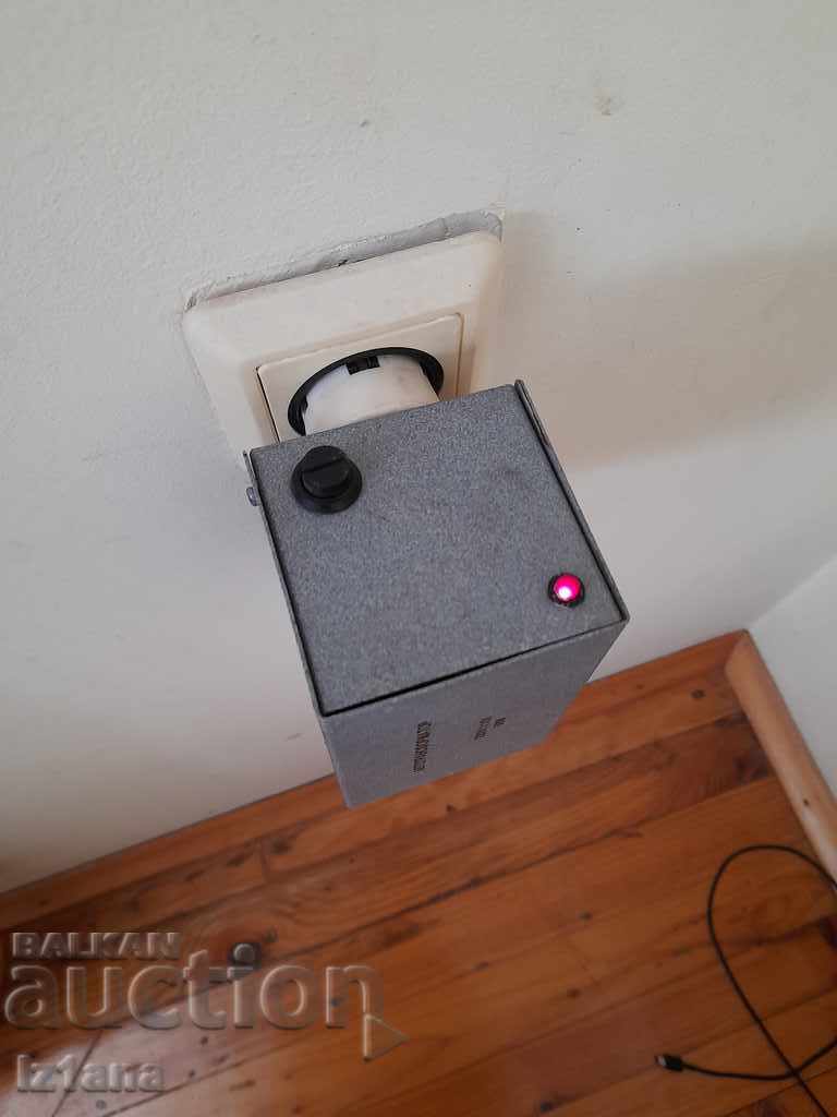 Old autotransformer 220 / 110v - 5 Old autotransformer 220 / 110v - 5