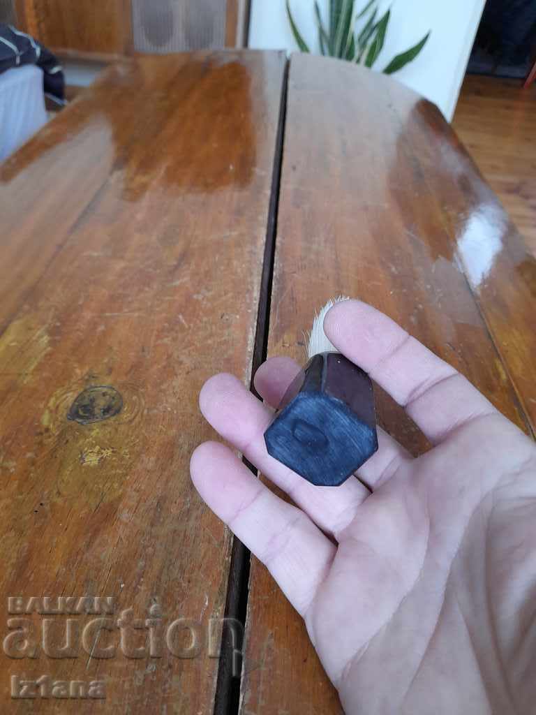 Delivery of An old shaving brush Delivery of An old shaving brush