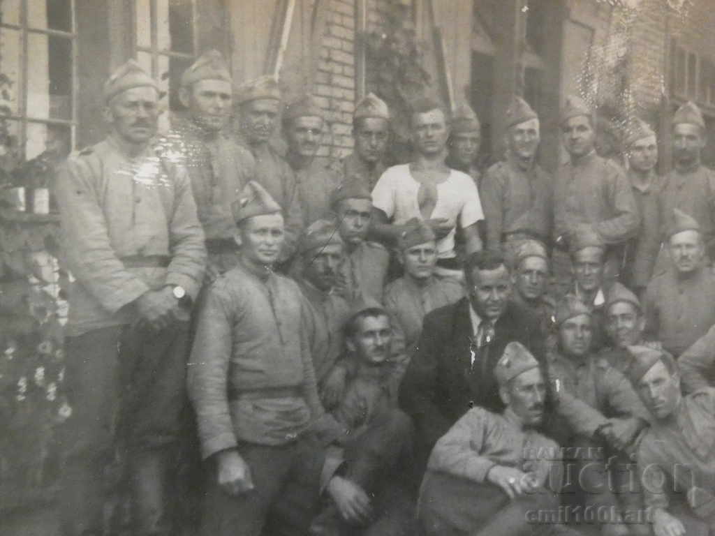 Auction Old photo Soldiers Auction Old photo Soldiers