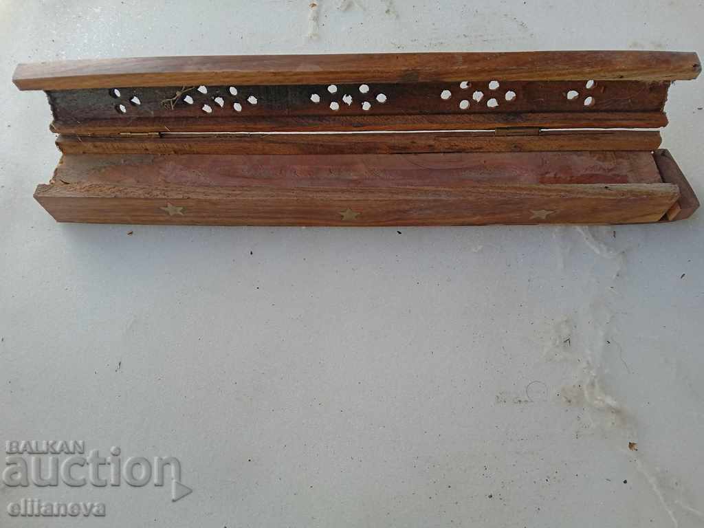 pencil box with price 6.00 BGN | € 3.07 pencil box with price 6.00 BGN | € 3.07