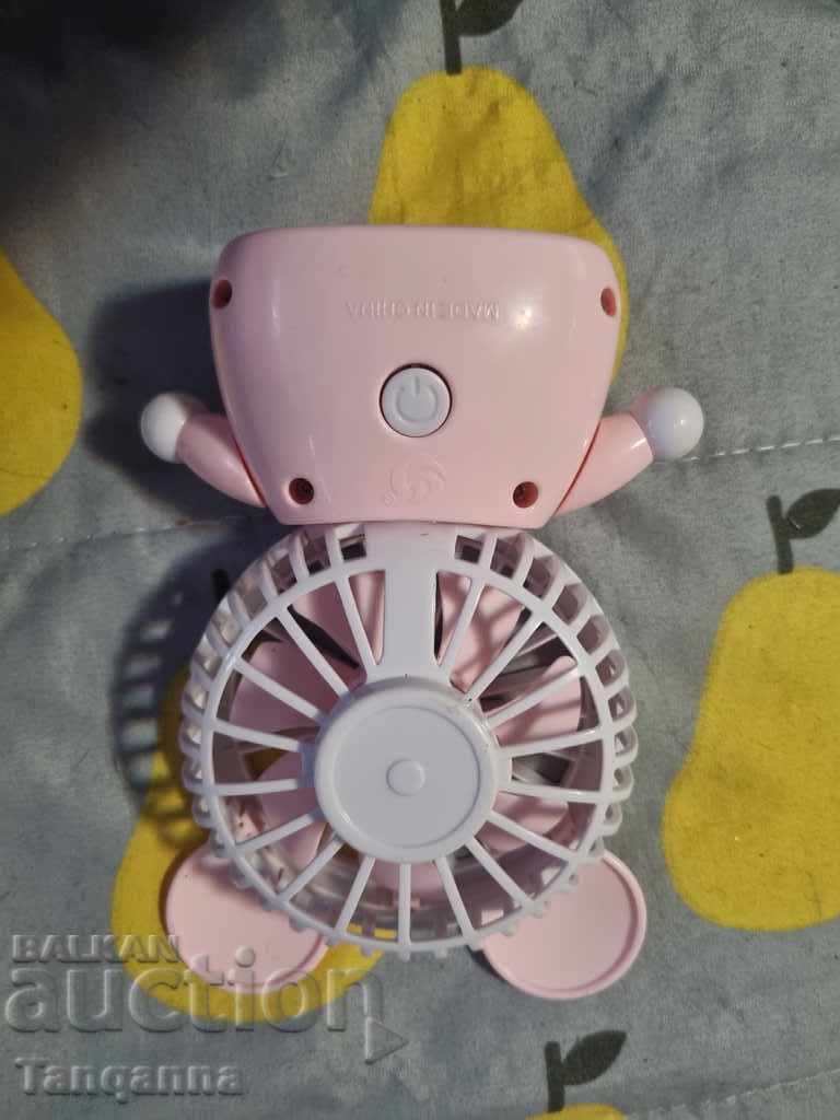 Children's fan with price 6.00 BGN | € 3.07 Children's fan with price 6.00 BGN | € 3.07
