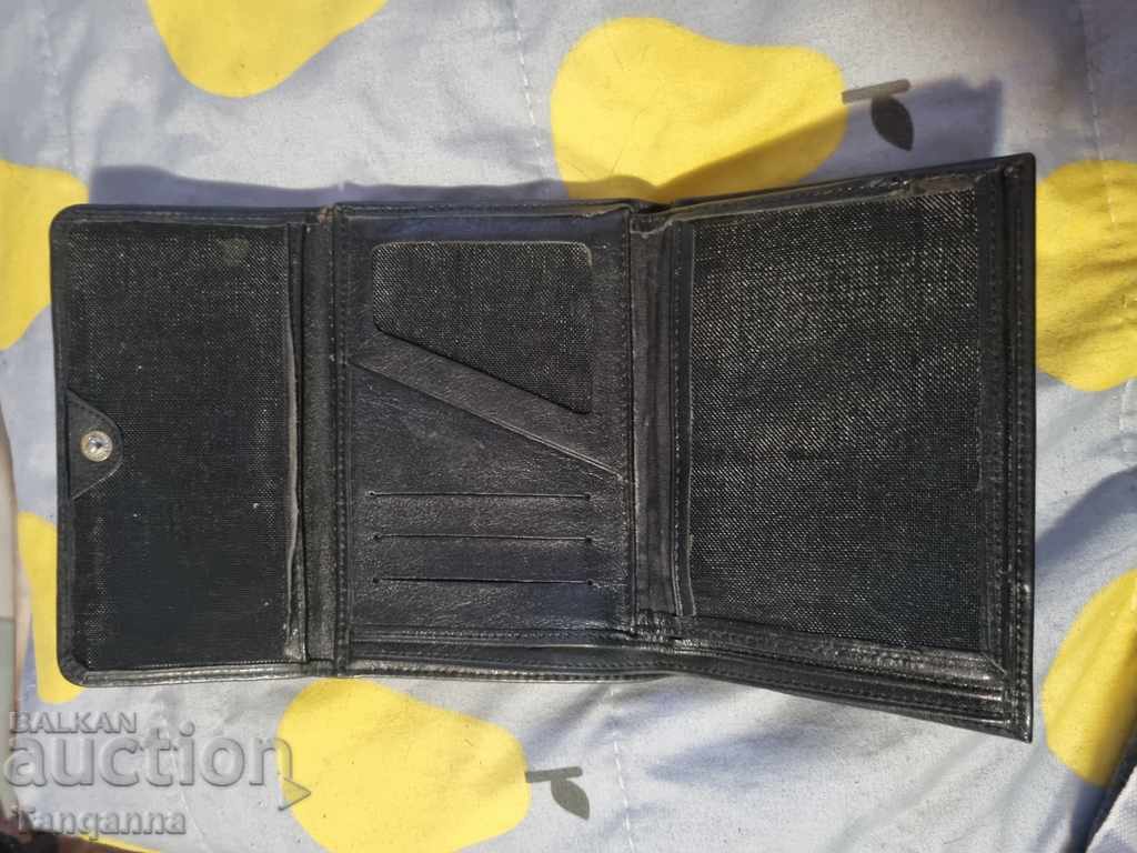 pungă cu preț 8.00 BGN | € 4.09