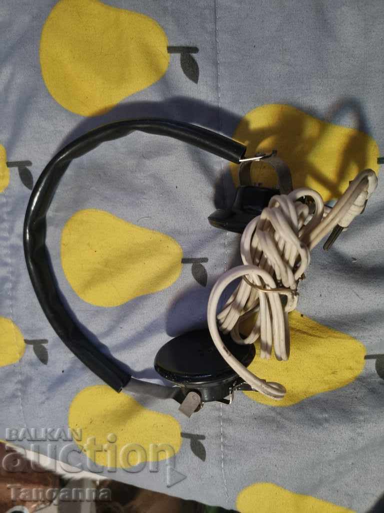 Auction Old headphones Auction Old headphones