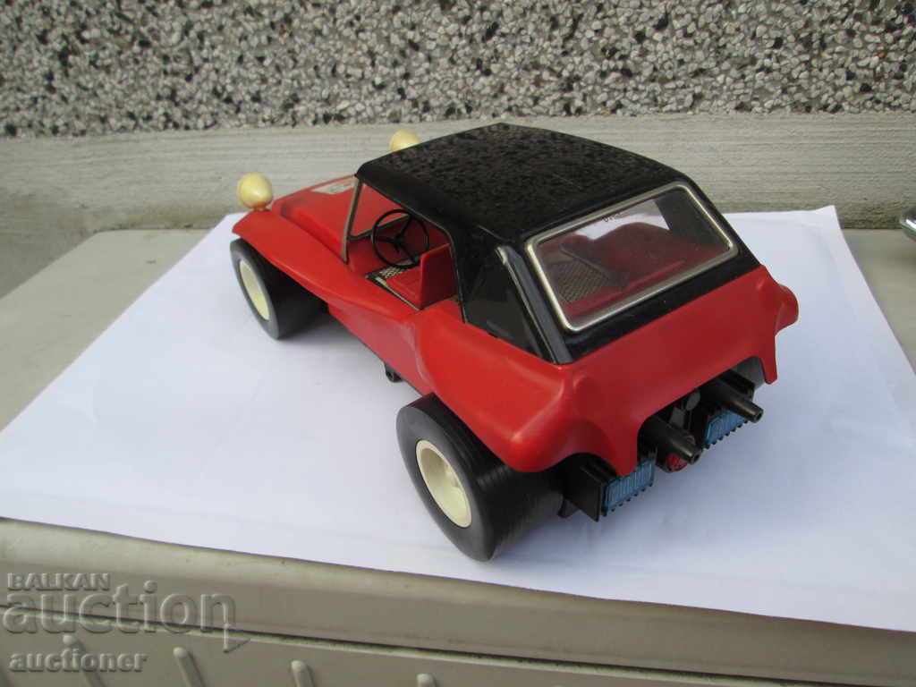 OLD USSR CAR-BUG WITH BATTERY with price 80.00 BGN | € 40.90 OLD USSR CAR-BUG WITH BATTERY with price 80.00 BGN | € 40.90