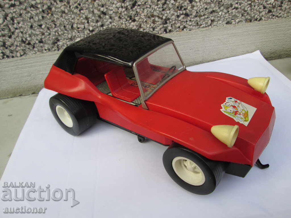 OLD USSR CAR-BUG WITH BATTERY - 7 OLD USSR CAR-BUG WITH BATTERY - 7