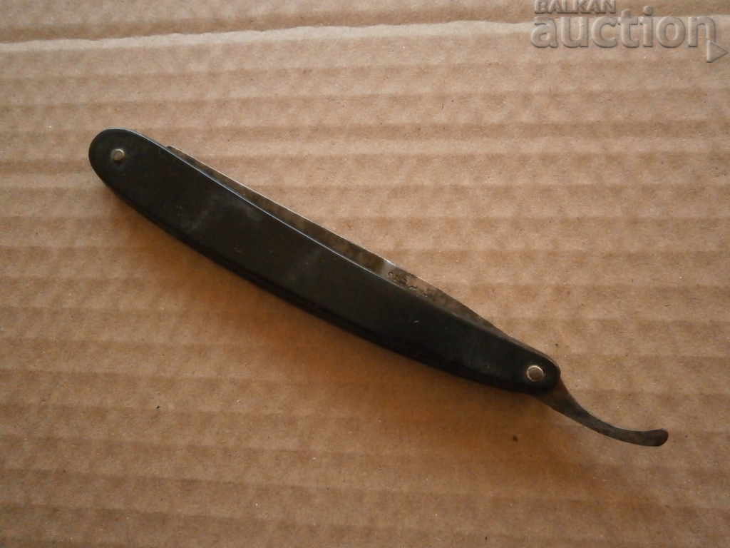 vechi razor razor cu preț 31.00 BGN | € 15.85