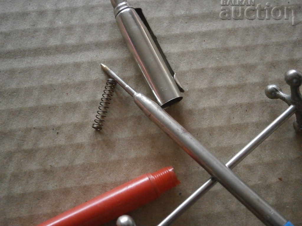Delivery of retro vintage ballpoint pen pen 70s R Delivery of retro vintage ballpoint pen pen 70s R