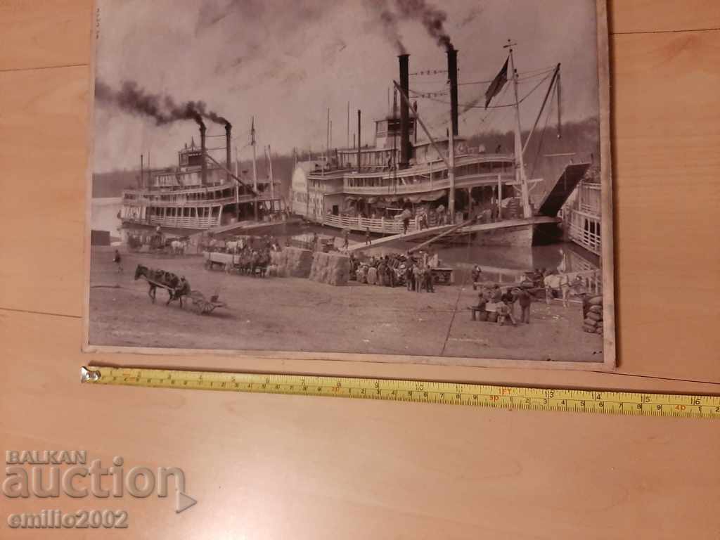 Un poster interesant - un port fluvial din Missouri cu preț 9.00 BGN | € 4.60