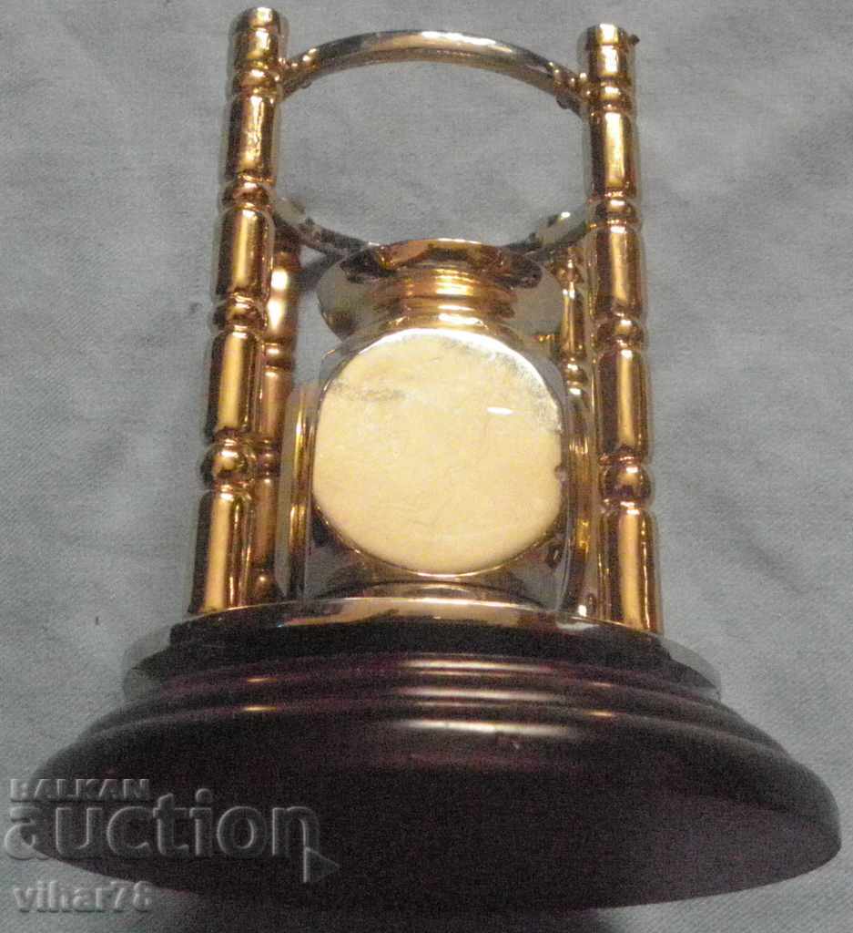 Παράδοση ΡΟΛΟΙ ΤΟΥ DESKTOP QUARTZ Παράδοση ΡΟΛΟΙ ΤΟΥ DESKTOP QUARTZ