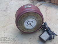 КОЛЕКЦИОНЕРСКИ 24 ЧАСОВ БУДИЛНИК U.M УНИКАТ