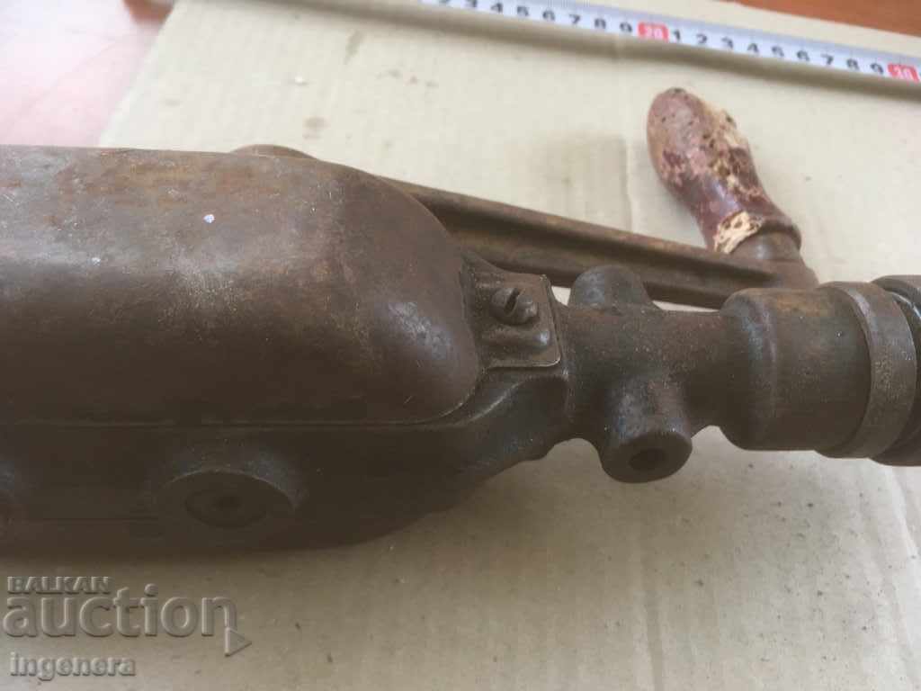 Delivery of HAND DRILL ANCIENT WORKING TOOL MASTER DEVICE Delivery of HAND DRILL ANCIENT WORKING TOOL MASTER DEVICE