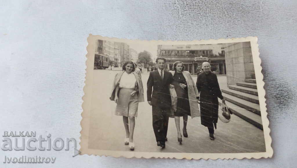 Photo of Sofia A man and three women near the Court House