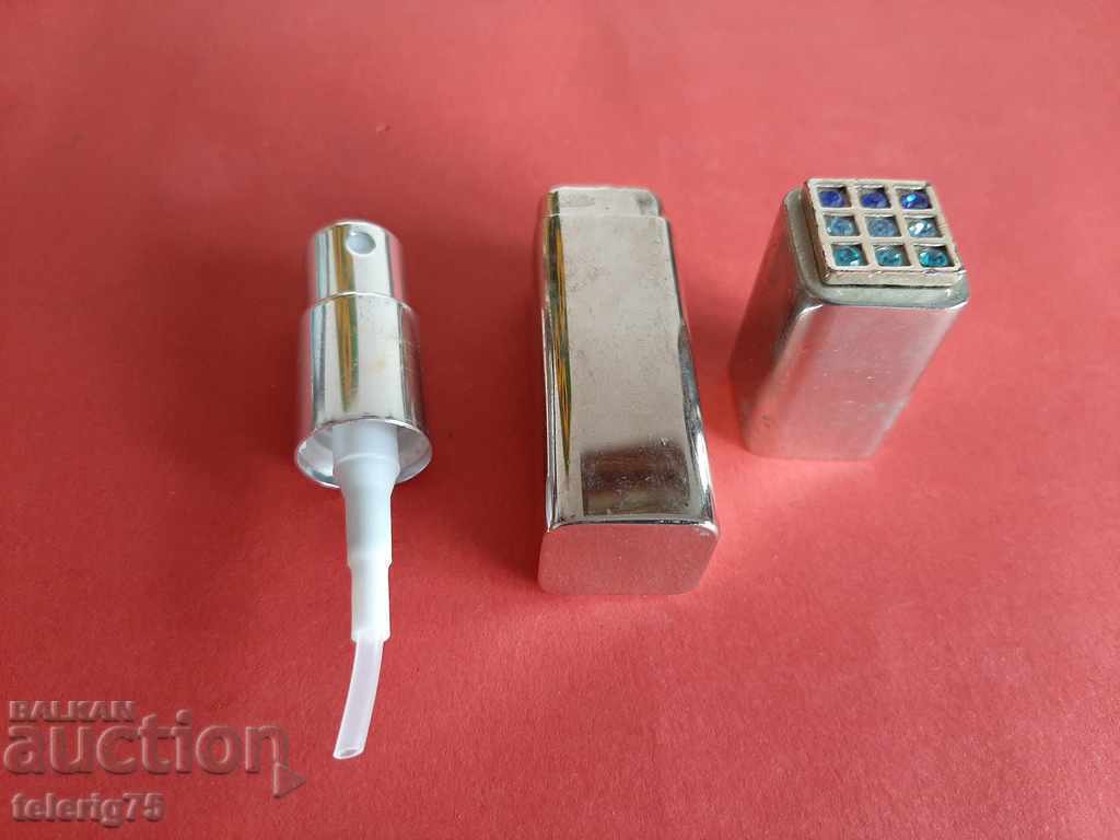 Delivery of English Old Metal Perfume Sprinkler with Stones Delivery of English Old Metal Perfume Sprinkler with Stones