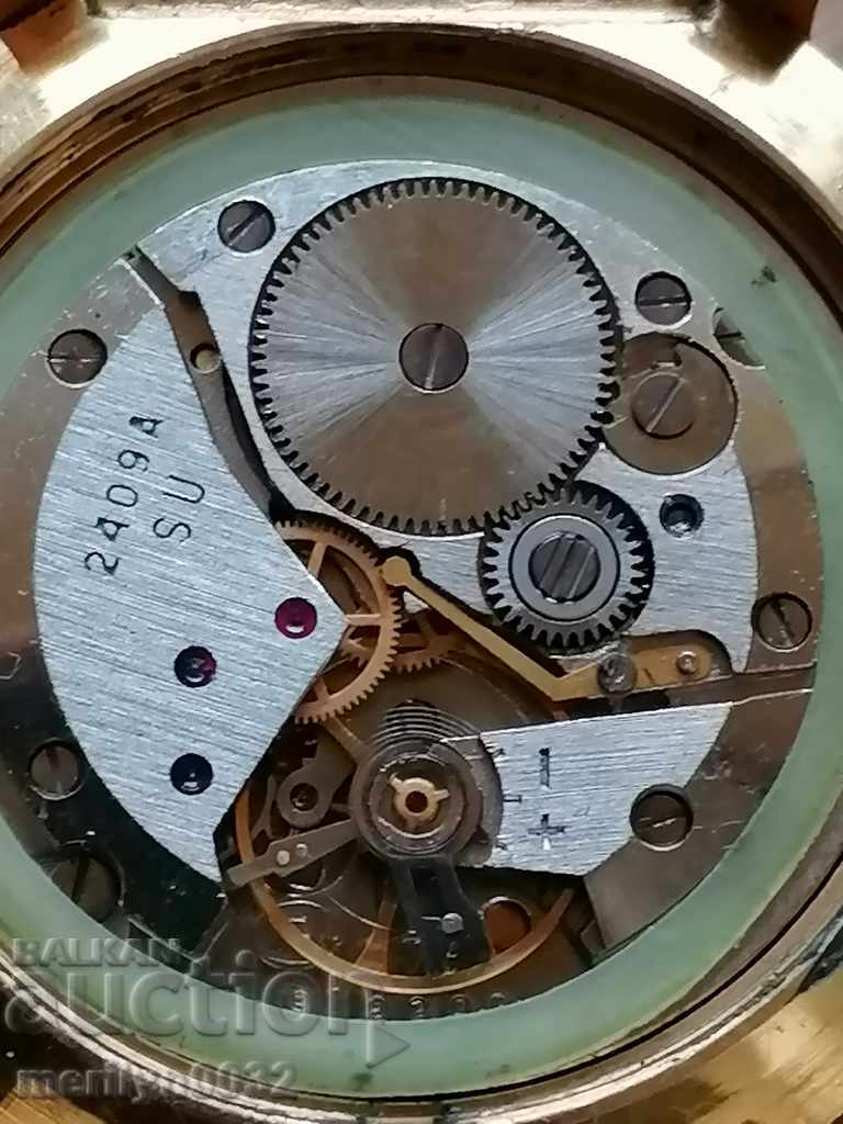 Delivery of Wrist watch Vostok with gilding 10 mick second hand, WORKS Delivery of Wrist watch Vostok with gilding 10 mick second hand, WORKS
