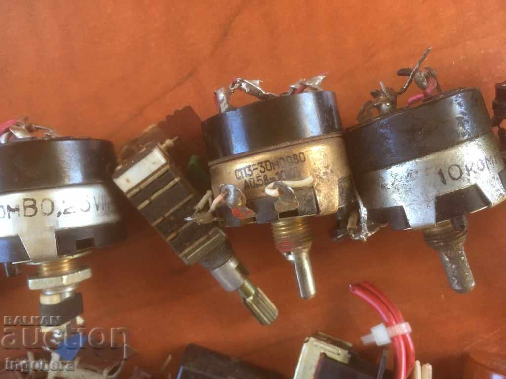 Licitație EL. PIESE PENTRU UTILIZARE SAU DESEARE Licitație EL. PIESE PENTRU UTILIZARE SAU DESEARE