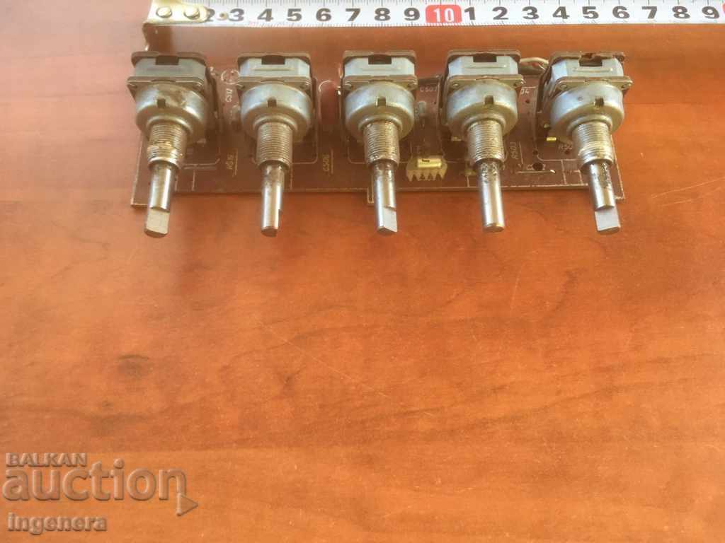 EL. SCRAP PLATE PARTS USE with price 9.00 BGN | € 4.60 EL. SCRAP PLATE PARTS USE with price 9.00 BGN | € 4.60