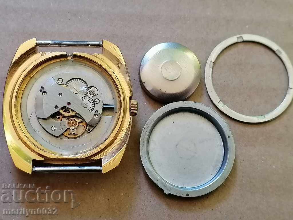 Wristwatch Zarya gilding 10 mick second hand, WORKS - 6 Wristwatch Zarya gilding 10 mick second hand, WORKS - 6