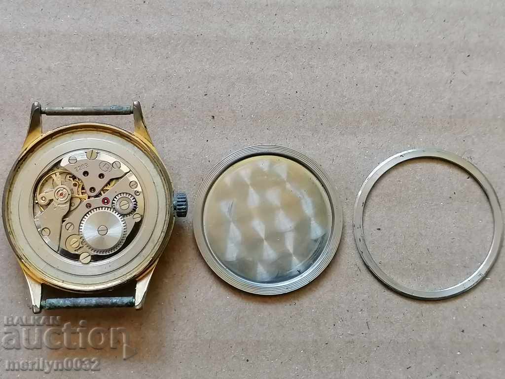 Auction Wrist watch Vostok gilding 20 mik WORKS Auction Wrist watch Vostok gilding 20 mik WORKS