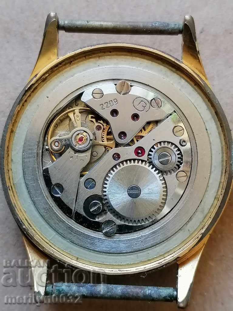 Delivery of Wrist watch Vostok gilding 20 mik WORKS Delivery of Wrist watch Vostok gilding 20 mik WORKS