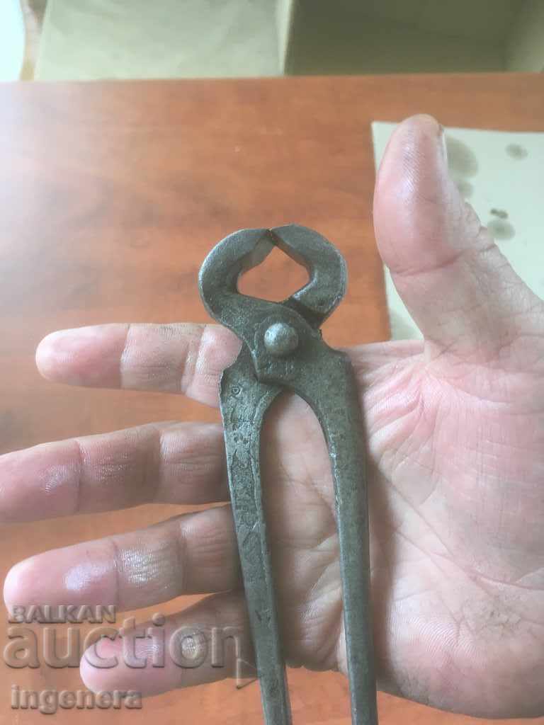 Auction PLIERS KERPEDEN FORGED TOOL Auction PLIERS KERPEDEN FORGED TOOL