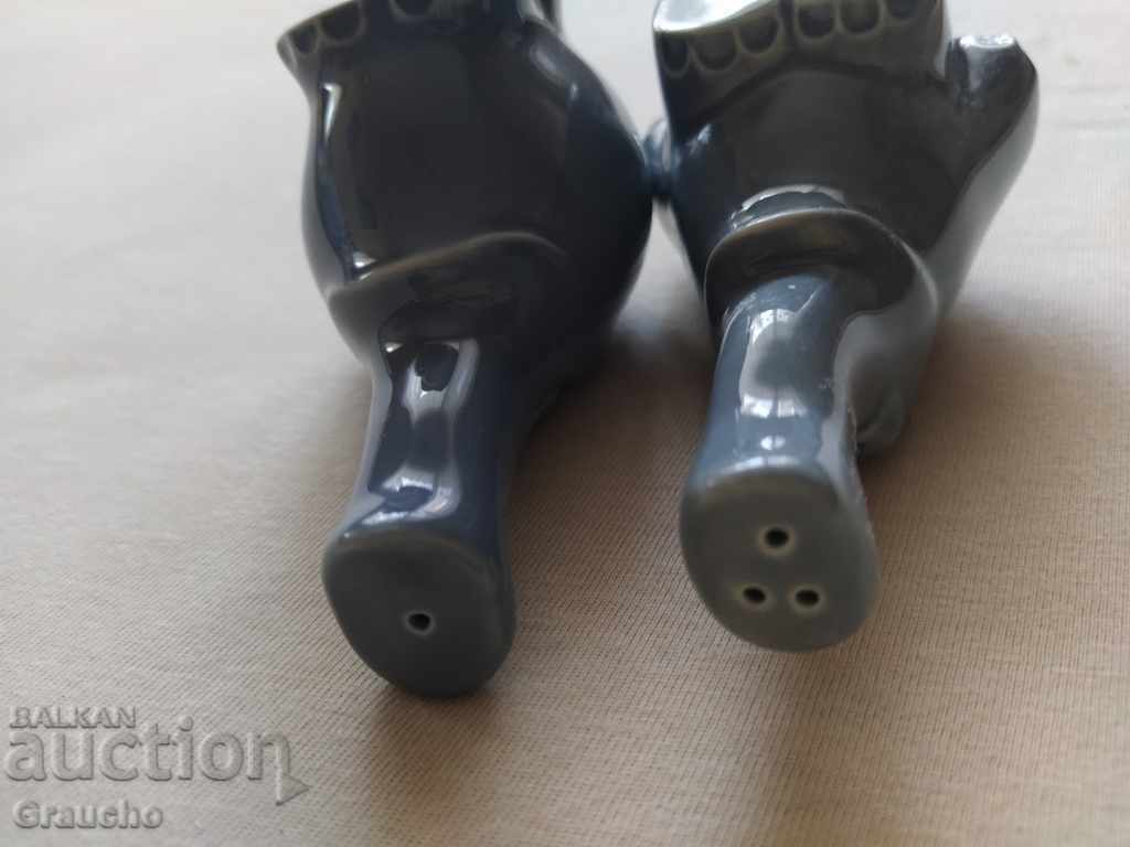 Porcelain elephants for salt and pepper - 5 Porcelain elephants for salt and pepper - 5