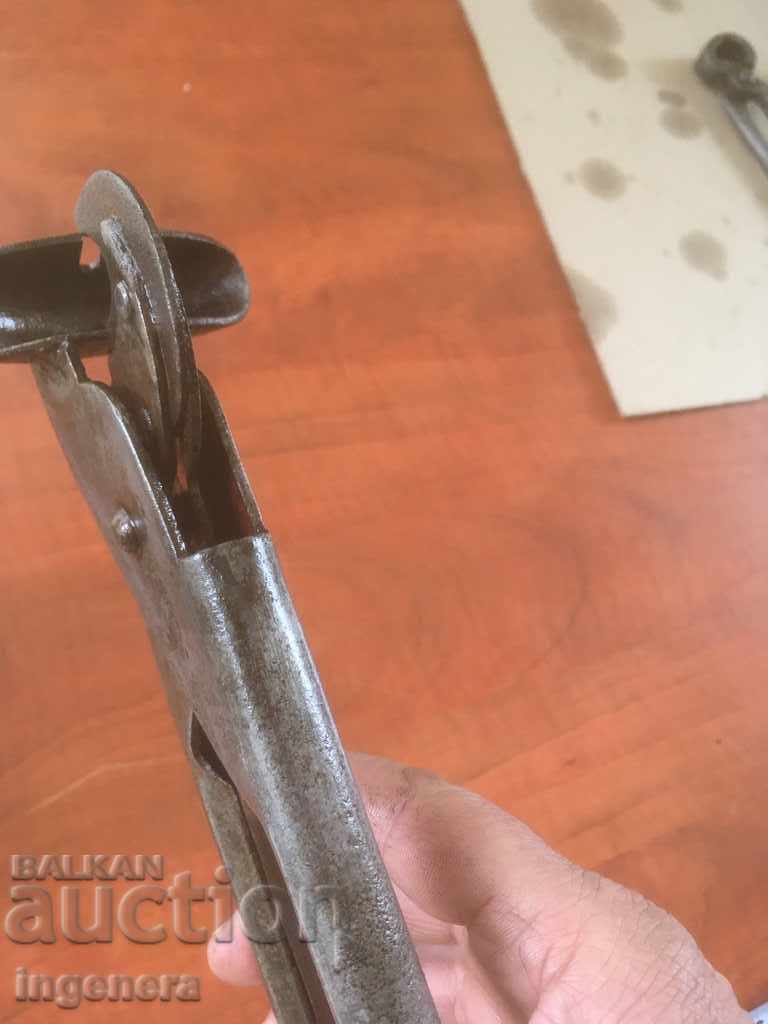 PLIERS SPECIALIZED TOOL FROM SOCA TPK IZGREV - 6 PLIERS SPECIALIZED TOOL FROM SOCA TPK IZGREV - 6