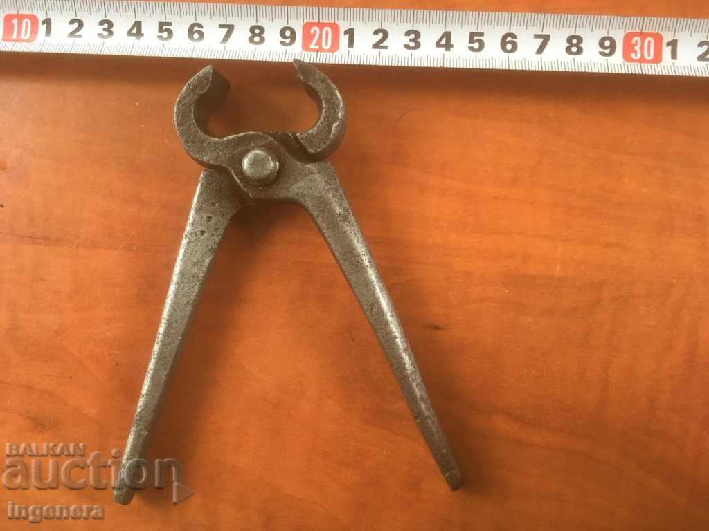Auction PLIERS KERPEDEN FORGED TOOL Auction PLIERS KERPEDEN FORGED TOOL