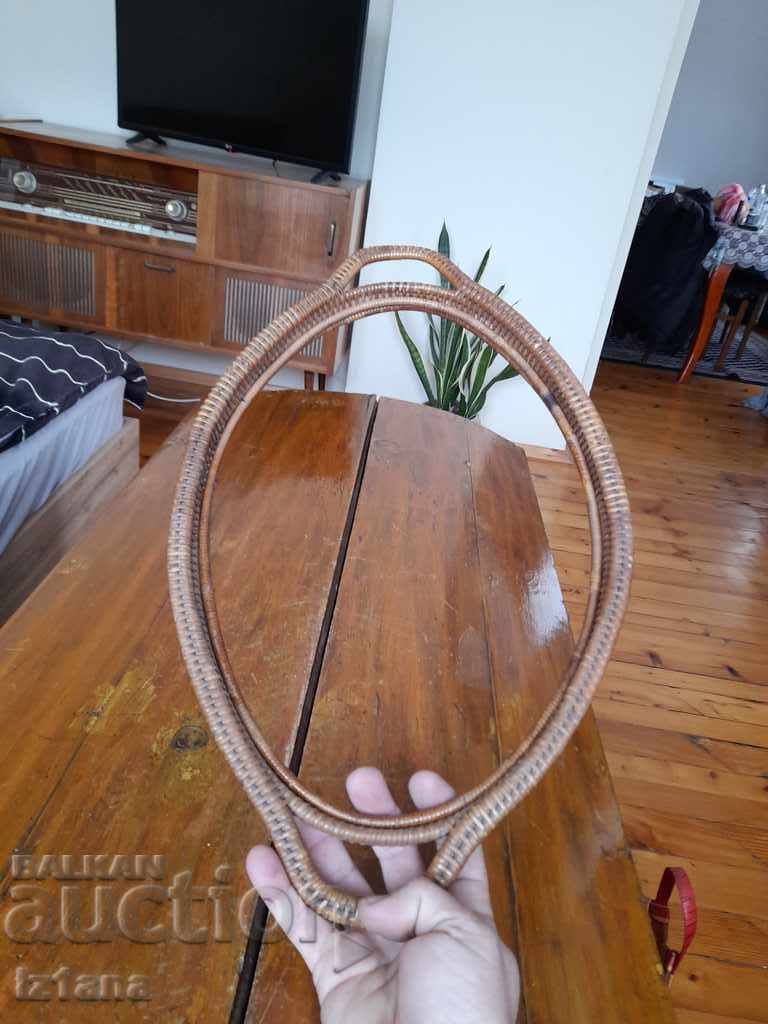 Auction Old wicker tray Auction Old wicker tray