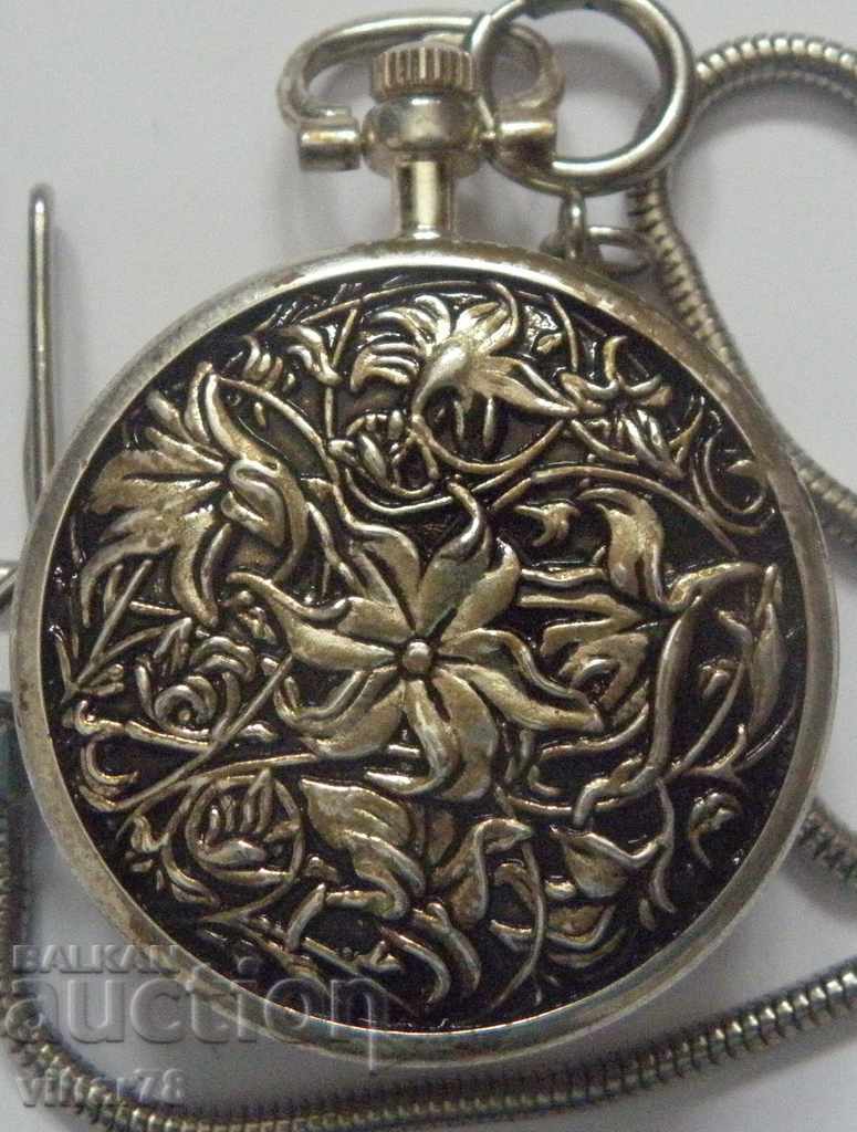 POCKET WATCH-VINTAGE - 7