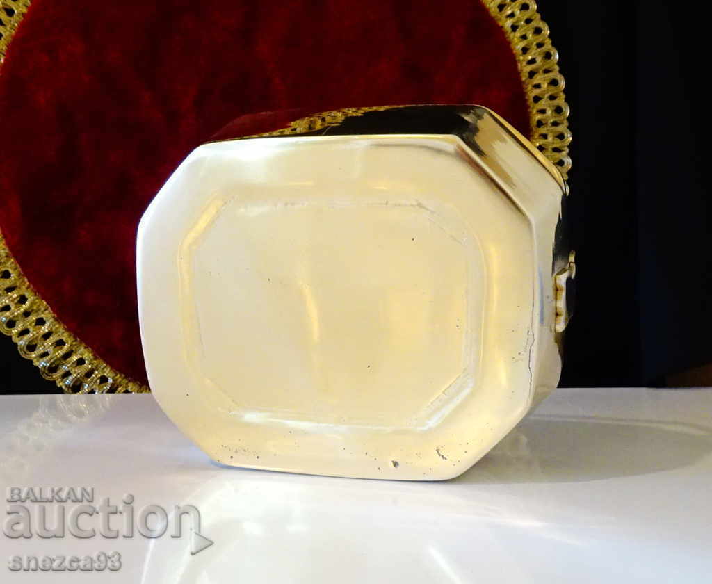 Antique bronze lamp, incense, censer, openwork, flowers. - 7 Antique bronze lamp, incense, censer, openwork, flowers. - 7